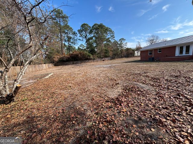 243 Vernon Road, Cochran, GA 31014