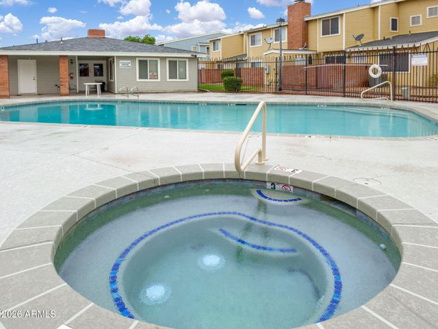 510 N ALMA SCHOOL Road 311, Mesa, AZ 85201