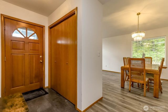 8303 170th Street E, Puyallup, WA 98375