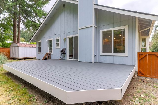 8303 170th Street E, Puyallup, WA 98375