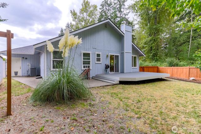8303 170th Street E, Puyallup, WA 98375