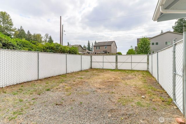 8303 170th Street E, Puyallup, WA 98375