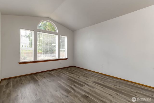 8303 170th Street E, Puyallup, WA 98375