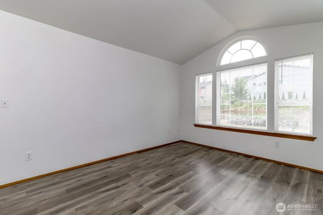 8303 170th Street E, Puyallup, WA 98375