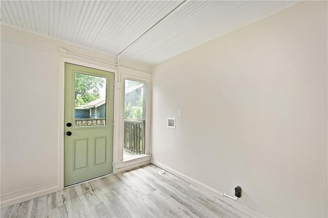 110 Campbell Street, Pleasant Hill, MO 64080
