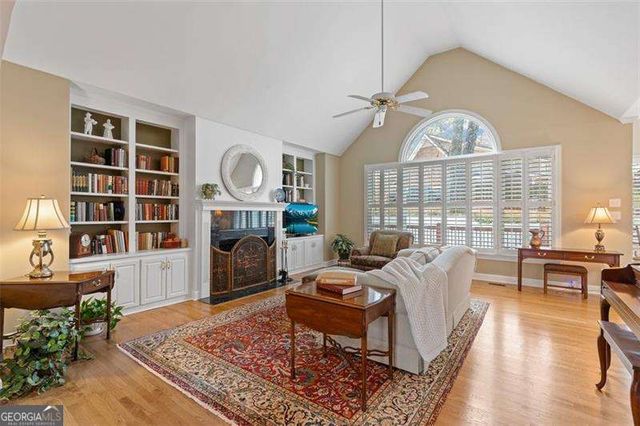 5619 Forkwood Drive NW, Acworth, GA 30101