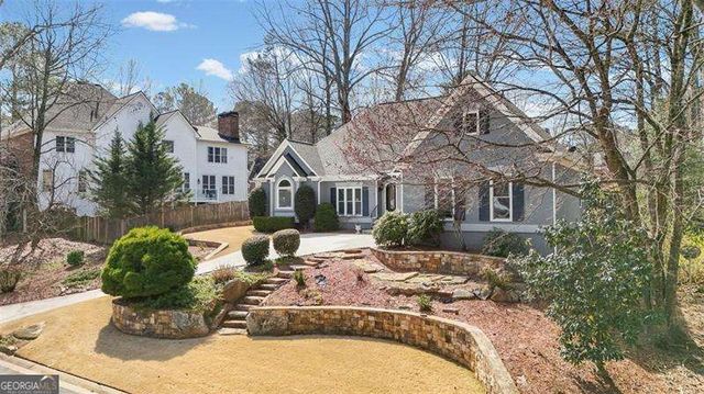 5619 Forkwood Drive NW, Acworth, GA 30101