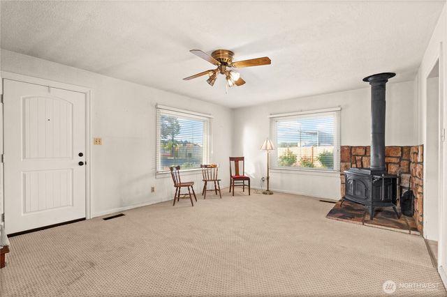 5528 23rd Street E, Fife, WA 98424