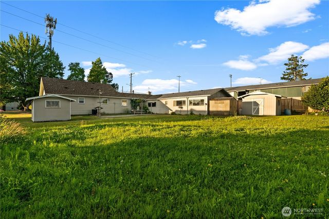5528 23rd Street E, Fife, WA 98424