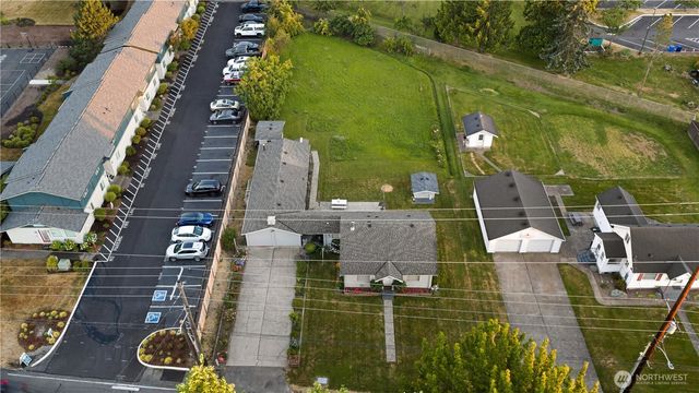 5528 23rd Street E, Fife, WA 98424