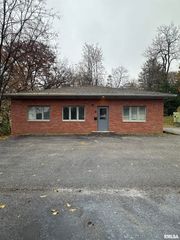 822 17TH Street, Moline, IL 61265