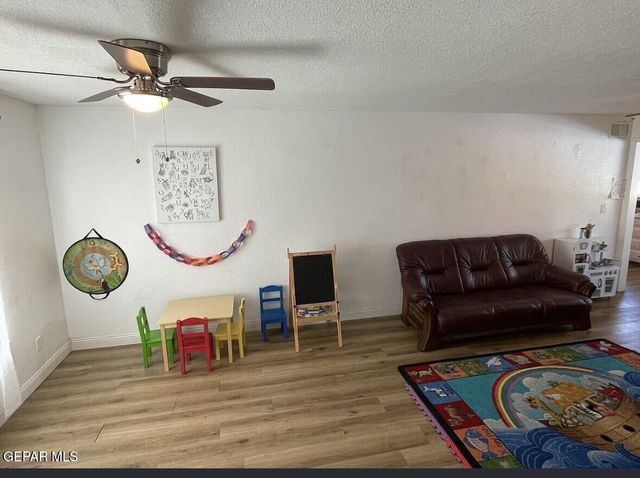 1856 MIKE HILL Drive, El Paso, TX 79936