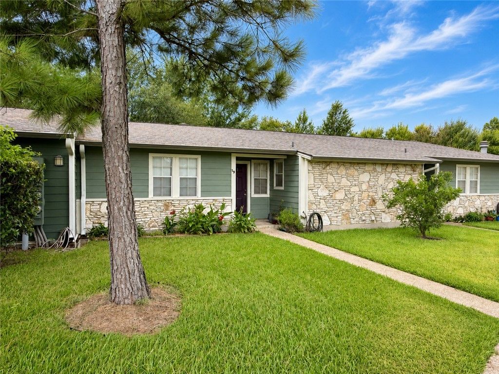 2800 Longmire Drive 19, College Station, TX 77845 — exterior