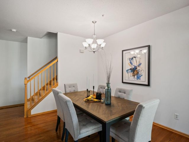 4980 Garland Court N G, Plymouth, MN 55446