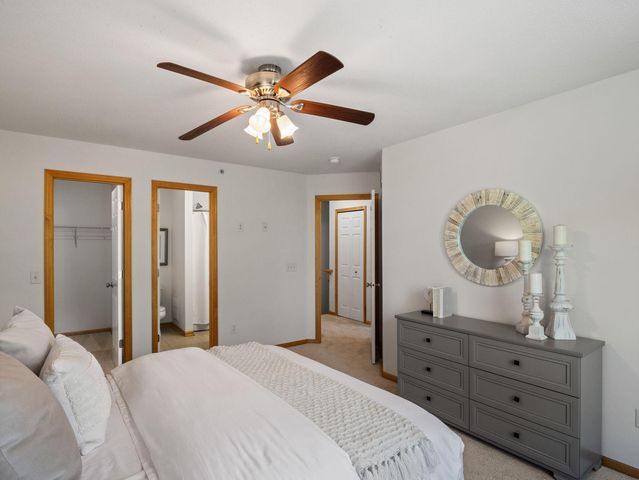 4980 Garland Court N G, Plymouth, MN 55446