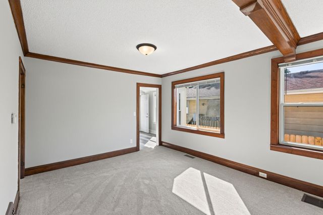 2346 Ferrant Place, Minneapolis, MN 55411