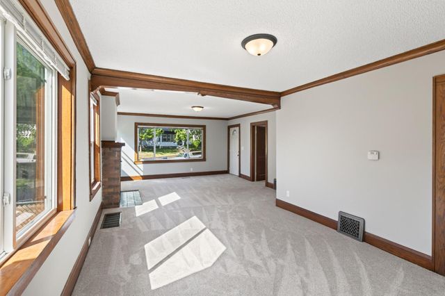 2346 Ferrant Place, Minneapolis, MN 55411