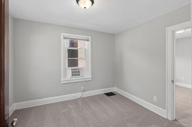 2346 Ferrant Place, Minneapolis, MN 55411