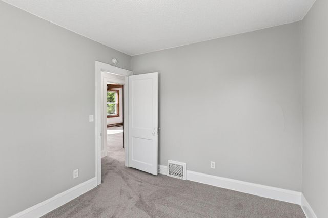 2346 Ferrant Place, Minneapolis, MN 55411