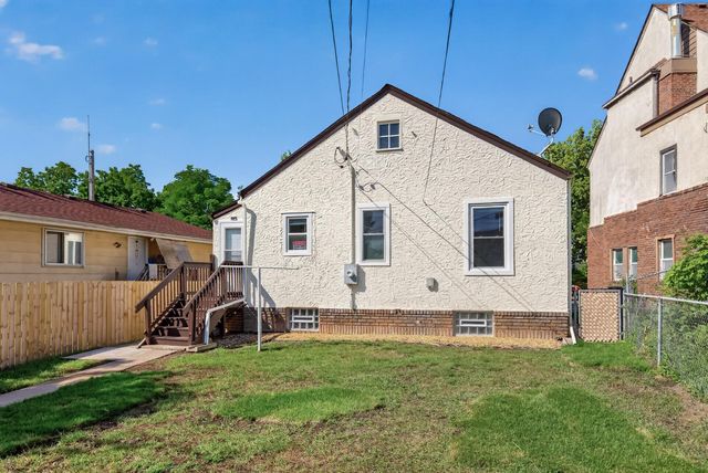 2346 Ferrant Place, Minneapolis, MN 55411