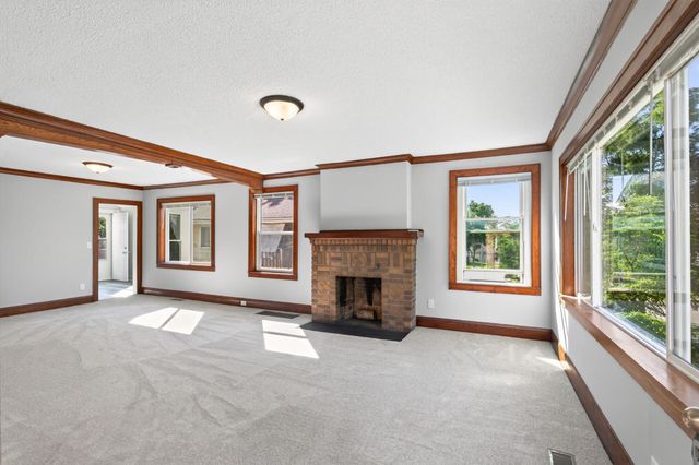 2346 Ferrant Place, Minneapolis, MN 55411