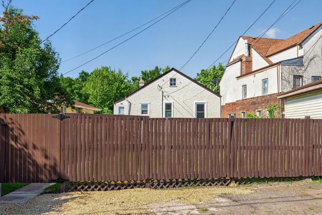 2346 Ferrant Place, Minneapolis, MN 55411