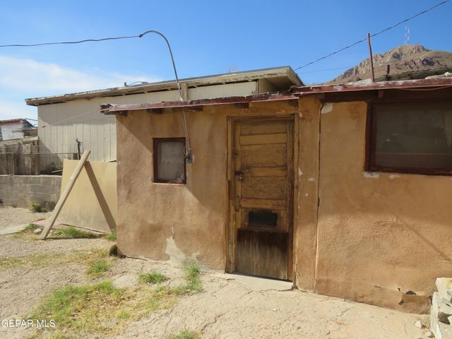 2607 IDALIA Avenue, El Paso, TX 79930