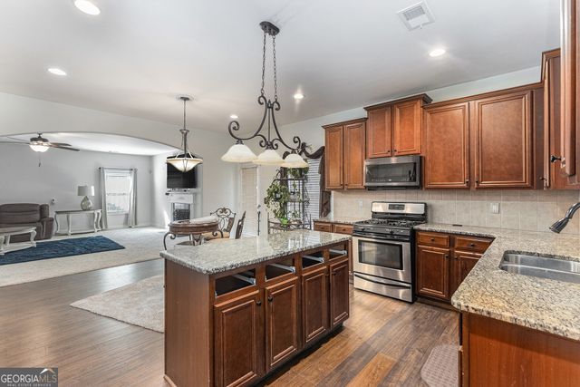 2785 Palmview Court SW, Atlanta, GA 30331