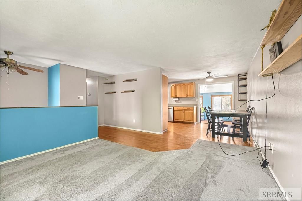 Image 7 of property listing at 867 Coachman Drive, Idaho Falls, ID 83402