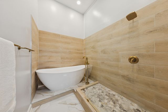 120 S State Street 4, Chicago, IL 60603