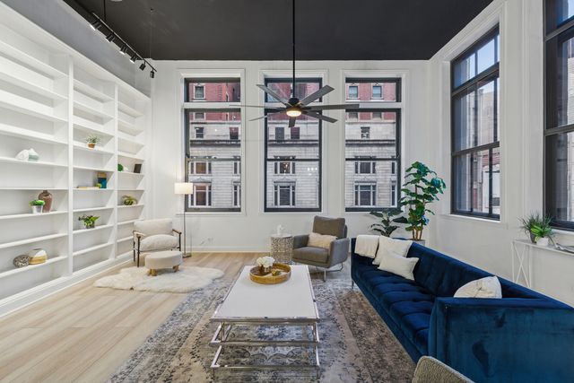 120 S State Street 4, Chicago, IL 60603