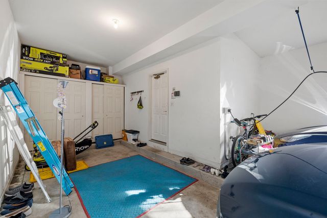 725 Heath Court, Westmont, IL 60559