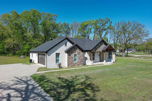 5 Hargrove Road, Greenbrier, AR 72058