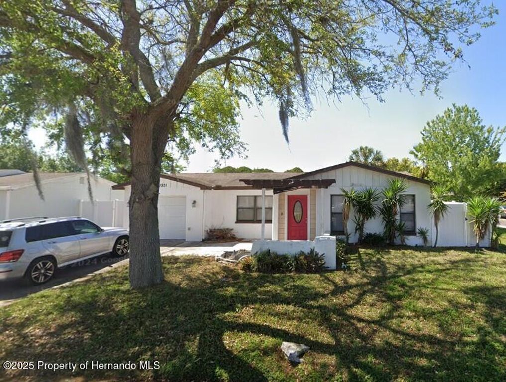 9931 Woodstock Road, Port Richey, FL 34668