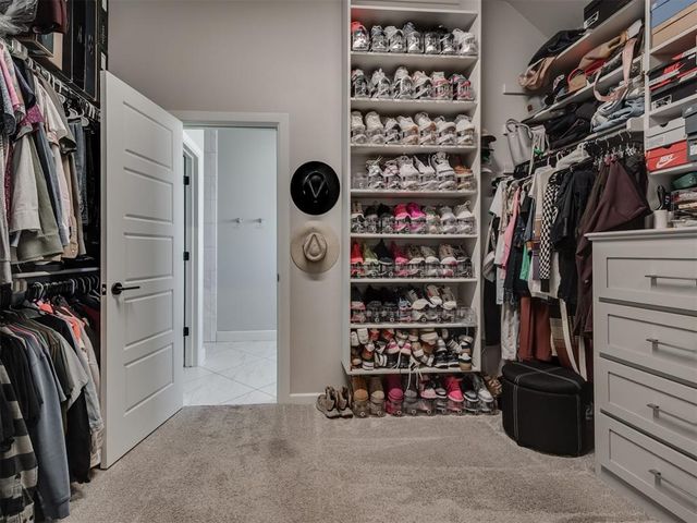 4205 Bridge Wood Lane, Oklahoma City, OK 73179