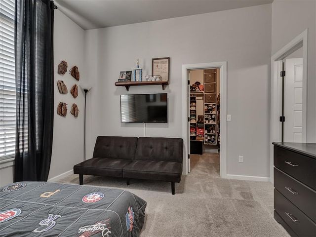 4205 Bridge Wood Lane, Oklahoma City, OK 73179