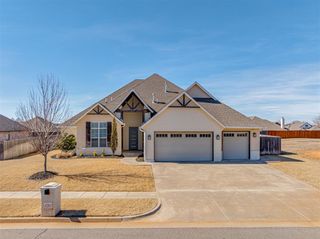 4205 Bridge Wood Lane, Oklahoma City, OK 73179