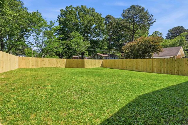 6 7th Street, Greenbrier, AR 72058