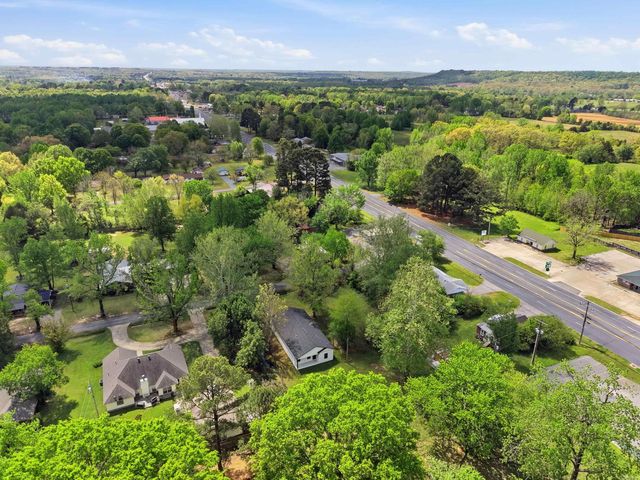 6 7th Street, Greenbrier, AR 72058