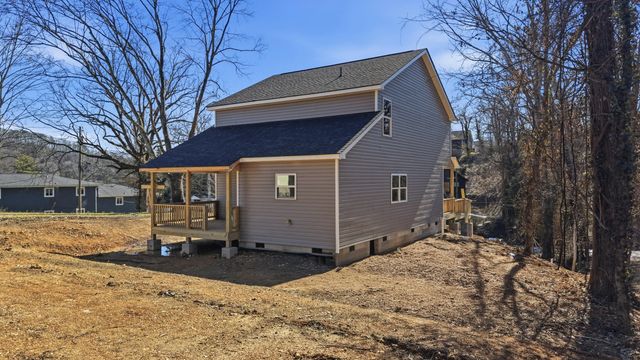 225 Sweetland Drive, Chattanooga, TN 37415