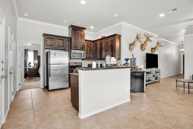 3520 Davidson Drive, College Station, TX 77845