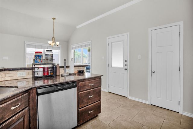 3520 Davidson Drive, College Station, TX 77845