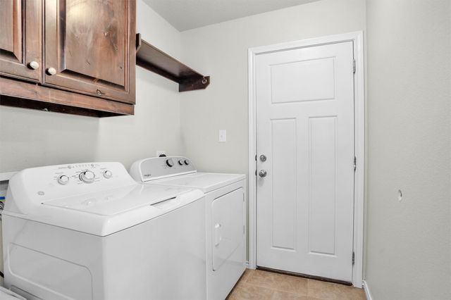3520 Davidson Drive, College Station, TX 77845