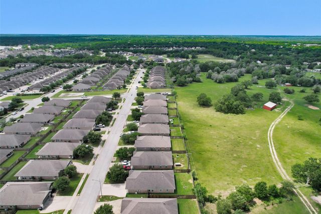 3520 Davidson Drive, College Station, TX 77845