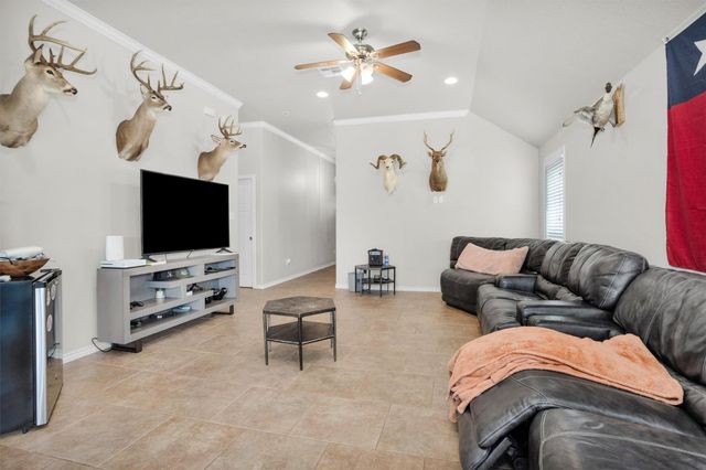 3520 Davidson Drive, College Station, TX 77845