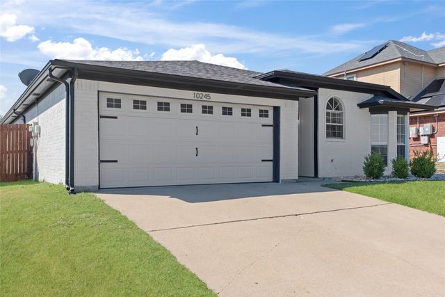 10245 Sunset View Drive, Fort Worth, TX 76108