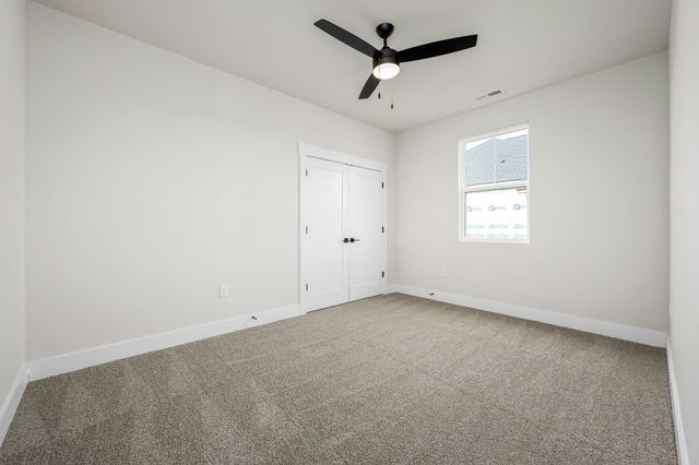 10104 Whitehorn Ln, Bell Buckle, TN 37020