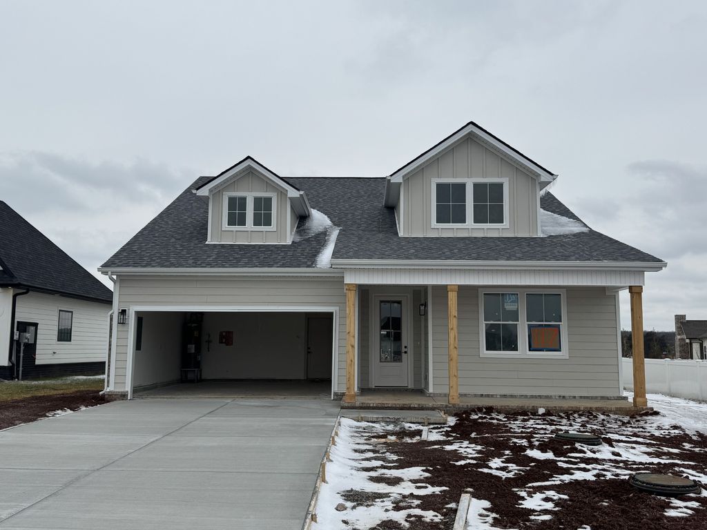 10104 Whitehorn Ln, Bell Buckle, TN 37020