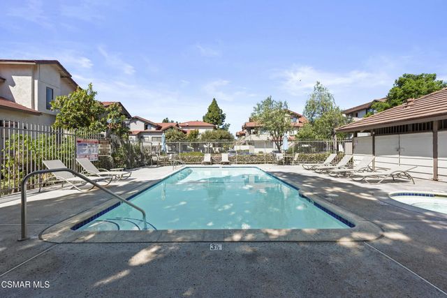 152 Maegan Place 9, Thousand Oaks, CA 91362