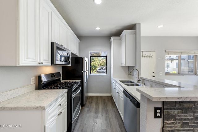 152 Maegan Place 9, Thousand Oaks, CA 91362